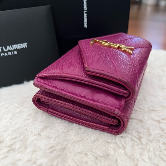 YSL Cassandra Trifold Wallet - Picture 10 of 17
